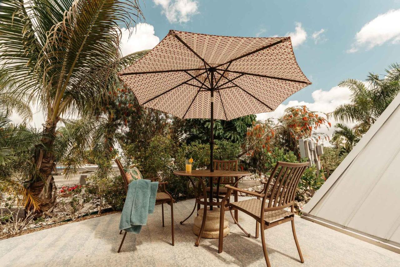Pyramids In Florida Estero Exterior foto