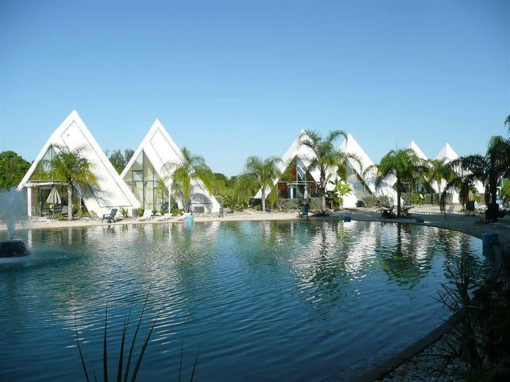 Pyramids In Florida Estero Exterior foto